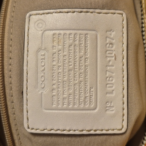 Coach Logo Signature C Print Multicolor Purse - Picture 12 of 12